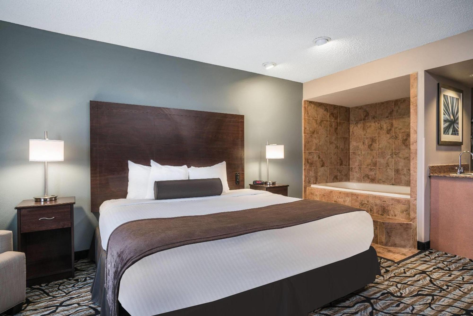 Days Inn&Suites by Wyndham Wausau Exterior foto