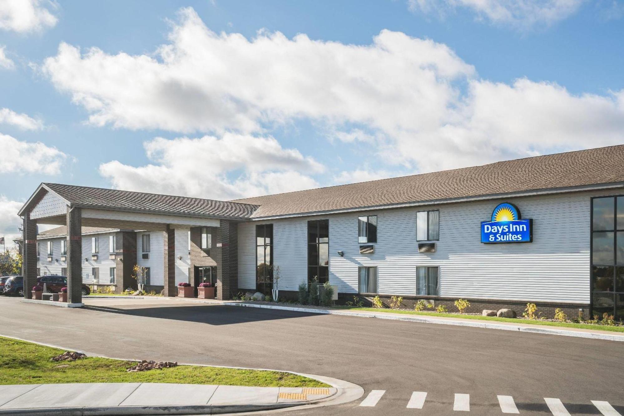 Days Inn&Suites by Wyndham Wausau Exterior foto